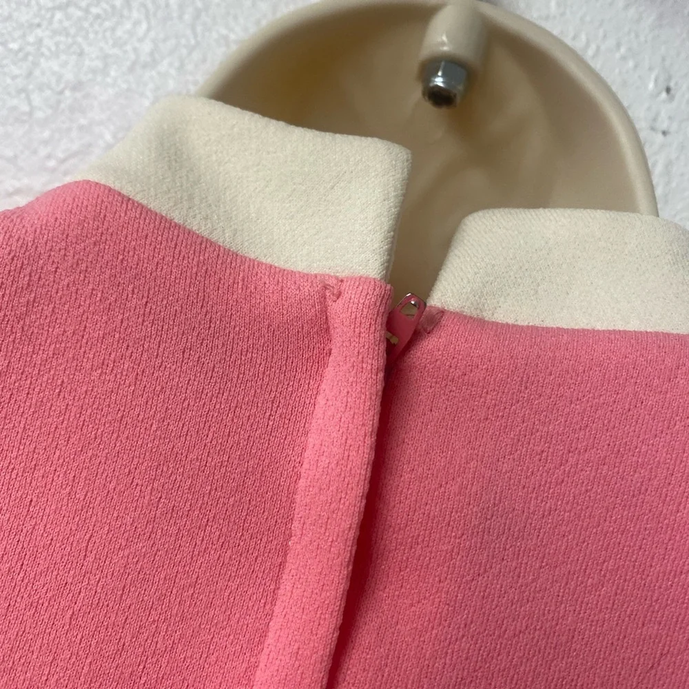 Vintage late 60s- pleated - Pink and Cream Mini Dress - Picture 8 of 11